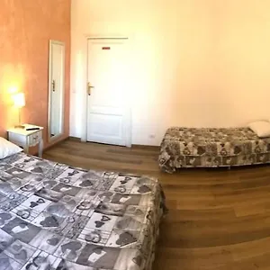Trasteverehome , Roma Italia